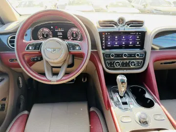 Bentley Bentayga S   Fab.- 11.2024   4.0 Benzina 559 Cp