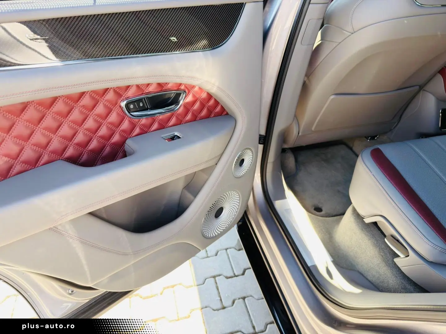 Bentley Bentayga S   Fab.- 11.2024   4.0 Benzina 559 Cp