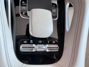 MERCEDES-BENZ GLE 53 AMG Pano Distronic Bur HighEnd Airmatic