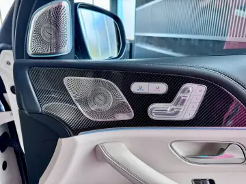 MERCEDES-BENZ GLE 53 AMG Pano Distronic Bur HighEnd Airmatic
