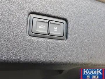 AUDI RSQ8 4 0 TFSI quattro Allradlenkung Sportabgasan