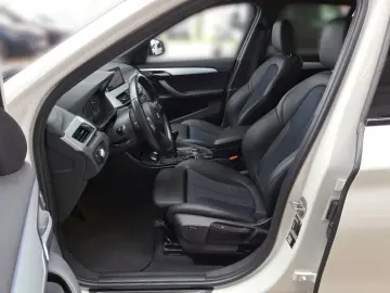 BMW X1 sDrive18i M Sport Leder MPaket BusinessPaket