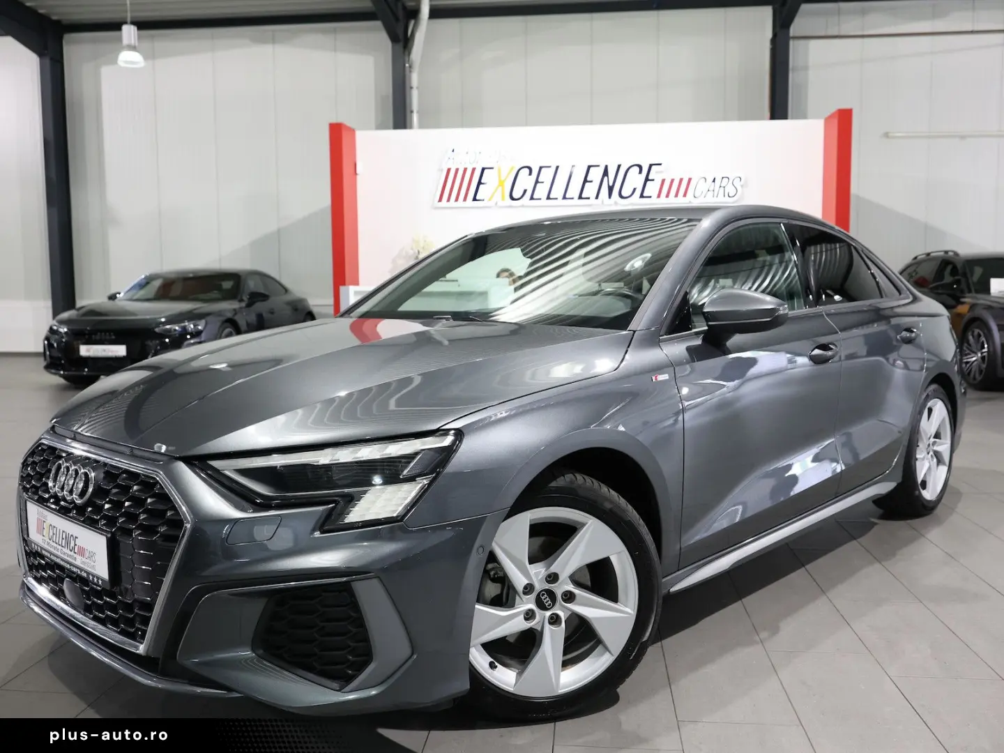 AUDI A3 LIMOUSINE 30 TFSI S-LINE MATRIX  VOLL-LEDER