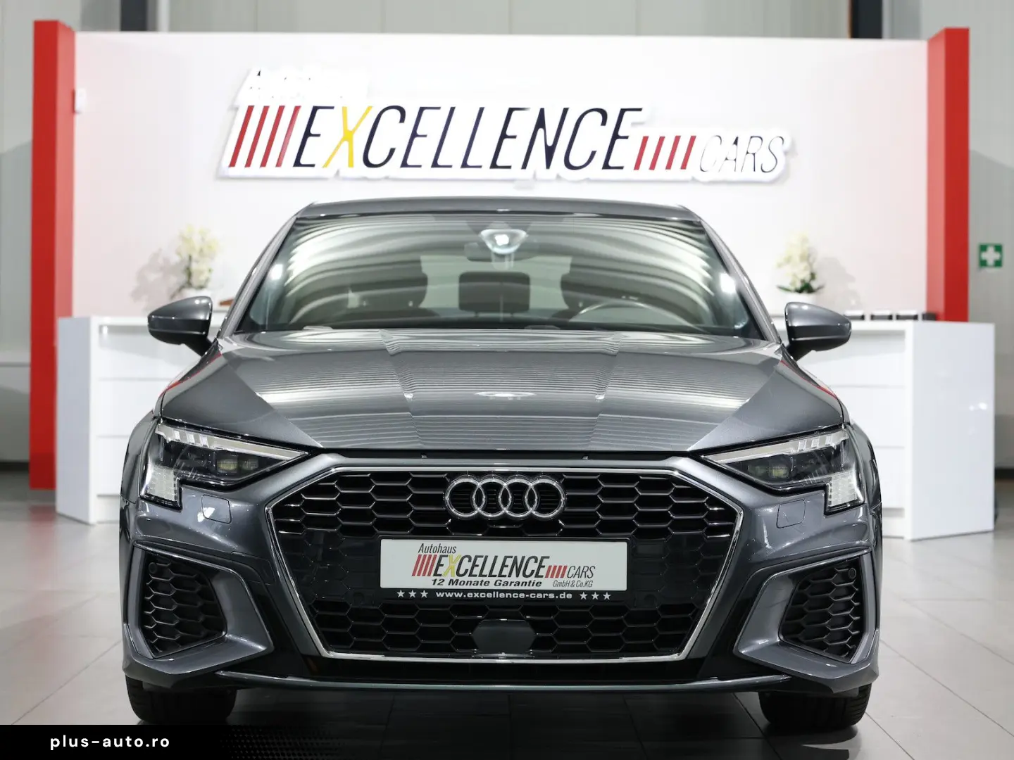 AUDI A3 LIMOUSINE 30 TFSI S-LINE MATRIX  VOLL-LEDER