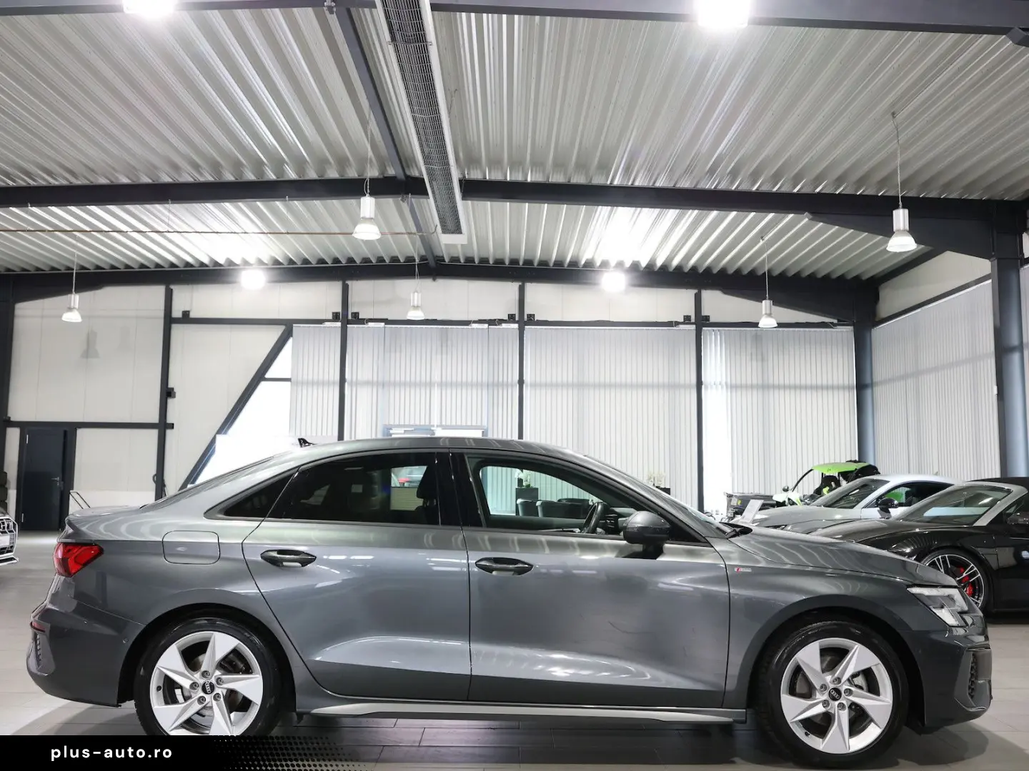 AUDI A3 LIMOUSINE 30 TFSI S-LINE MATRIX  VOLL-LEDER