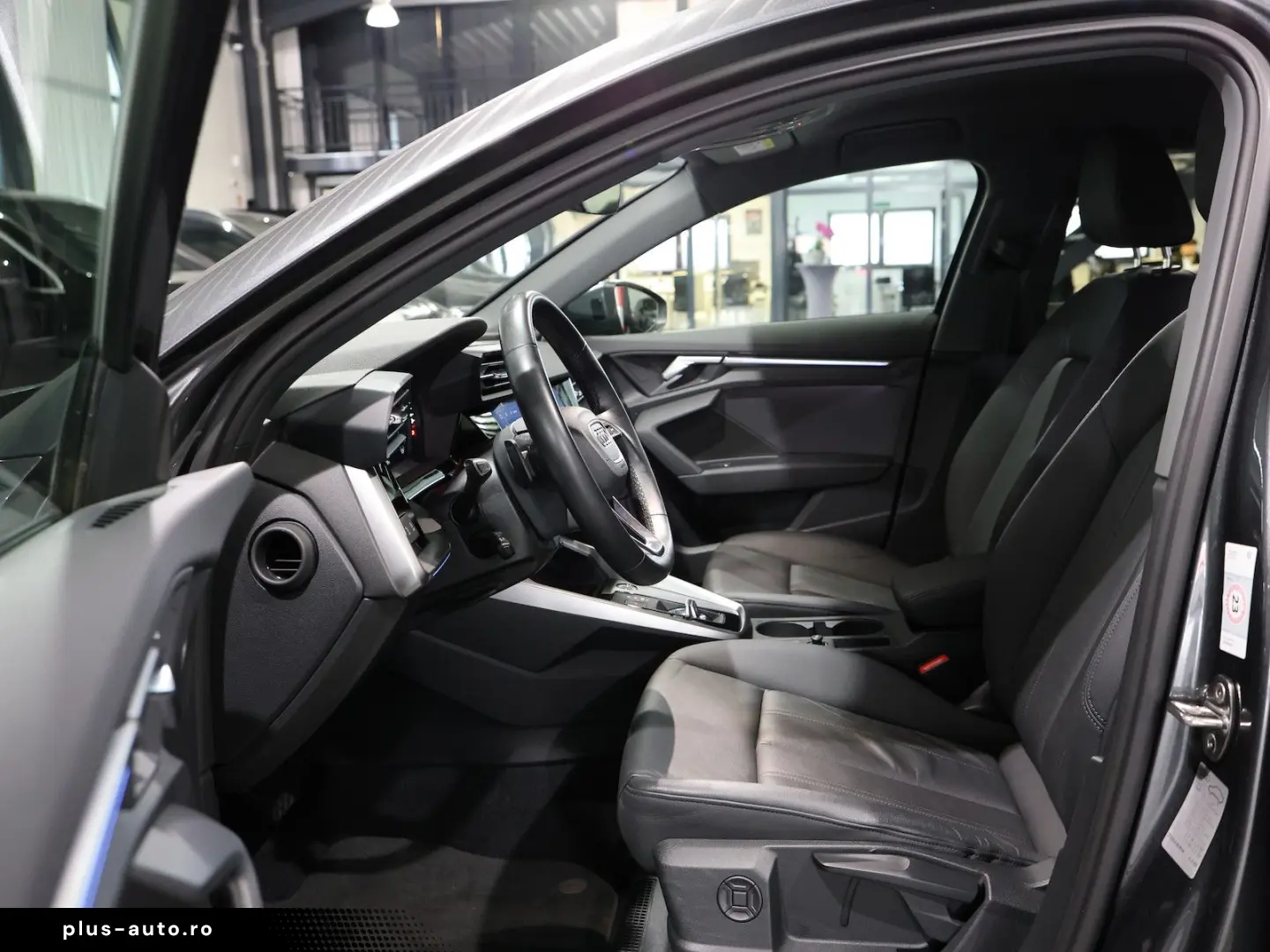 AUDI A3 LIMOUSINE 30 TFSI S-LINE MATRIX  VOLL-LEDER