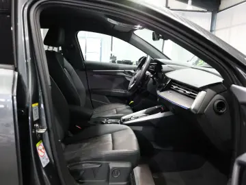 AUDI A3 LIMOUSINE 30 TFSI S-LINE MATRIX  VOLL-LEDER