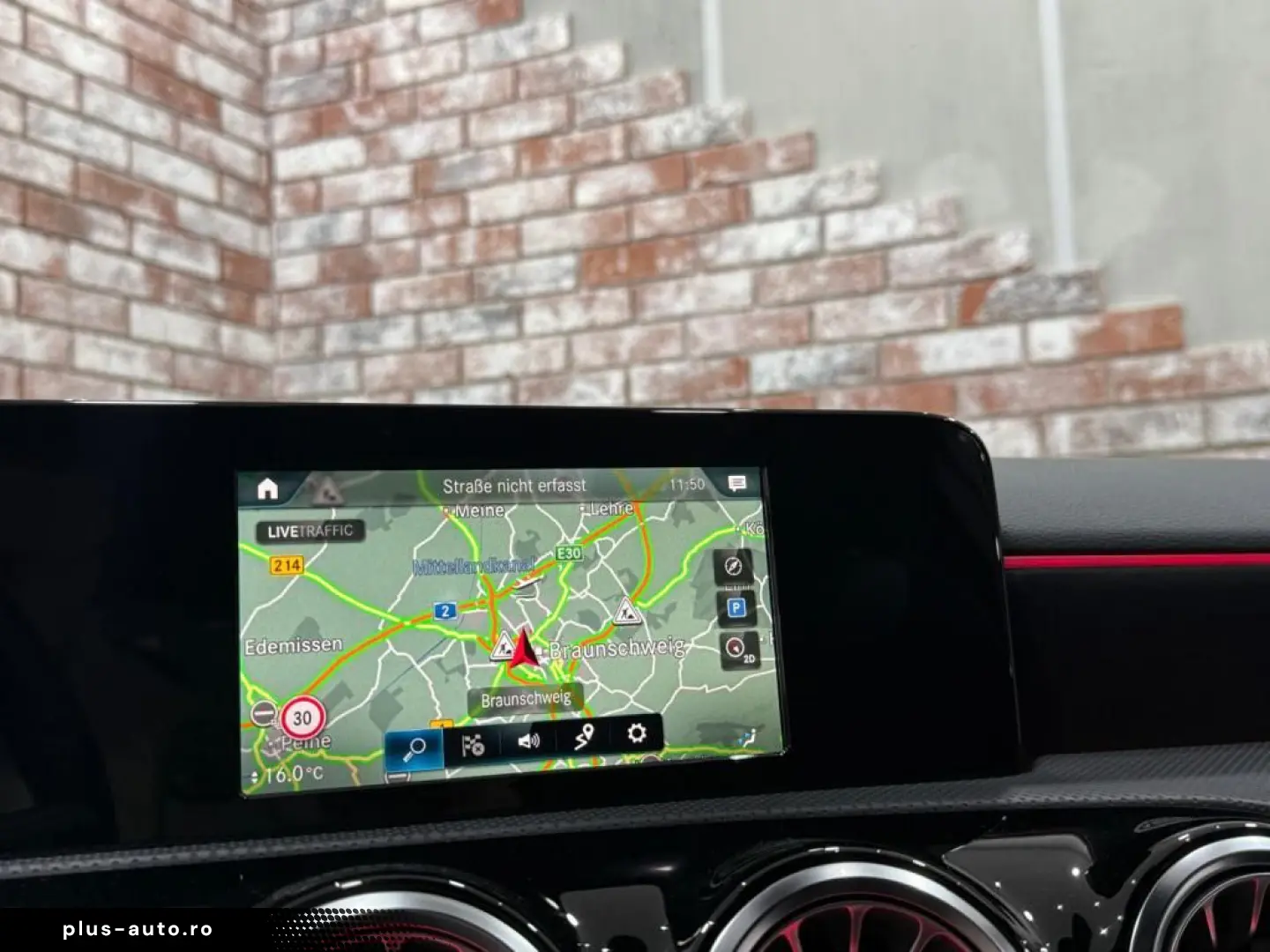 MERCEDES-BENZ A-Class 2022 — imagine 13
