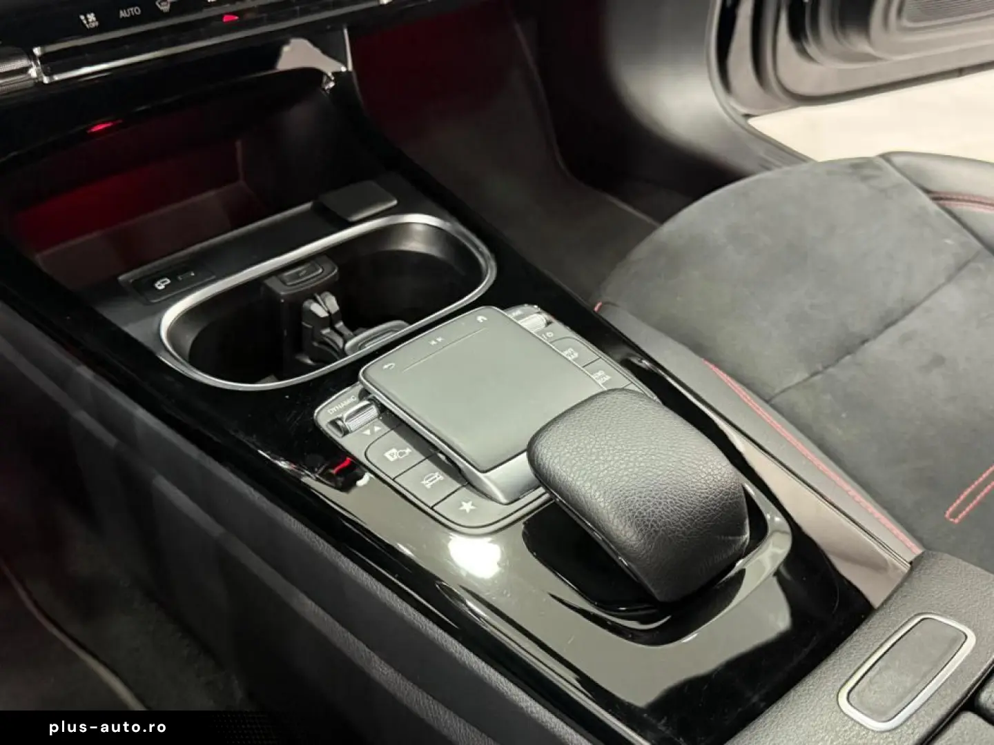 MERCEDES-BENZ A-Class 2022 — imagine 15