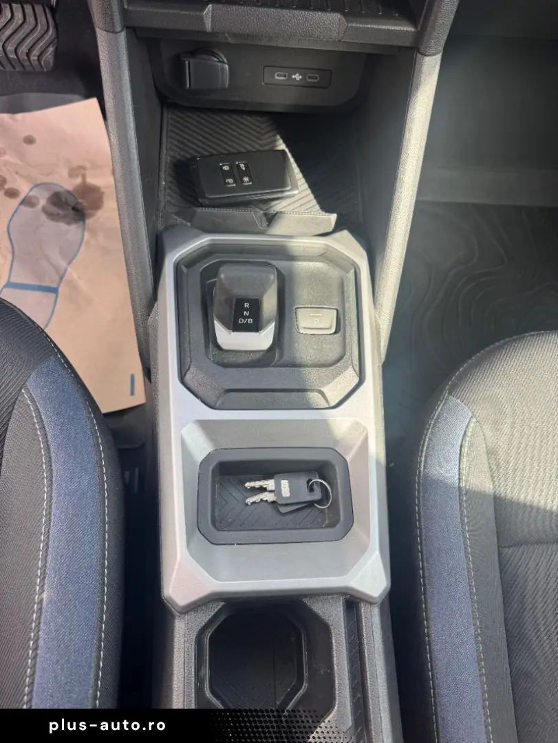 DACIA DUSTER 1.6 HEV 140 Journey