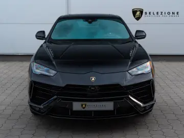 LAMBORGHINI Urus S