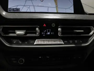 BMW 218i Gran Coupé M Sport  PANO ACC SCHALENSITZE