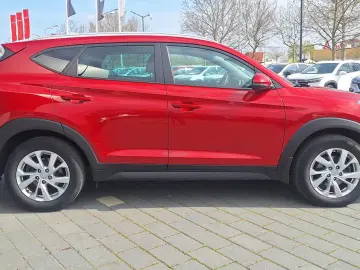 Hyundai Tucson 1.6 T-GDi 4WD 7DCT Style