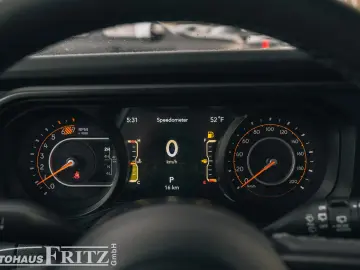 Jeep Wrangler Unlimited Rubicon X - 2 0