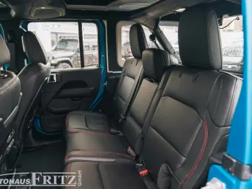 Jeep Wrangler Unlimited Rubicon X - 2 0