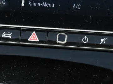 MERCEDES-BENZ GLC 300 4M AMG