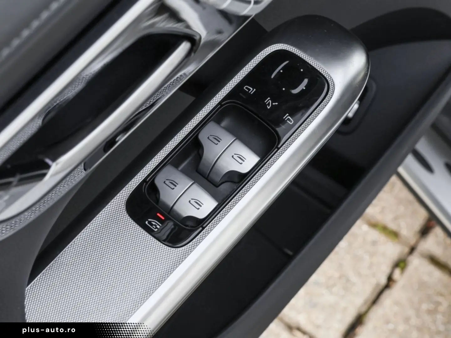 MERCEDES-BENZ GLC 300 4M AMG