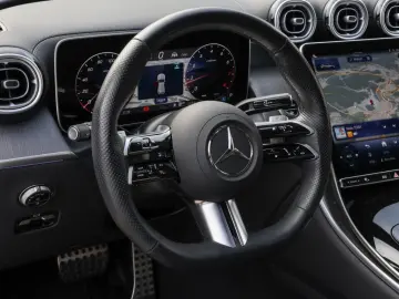 MERCEDES-BENZ GLC 300 4M AMG