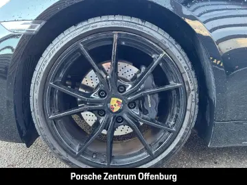 PORSCHE Boxster 718 El. Verdeck Navi Bose Bi-Xenon Sitzh