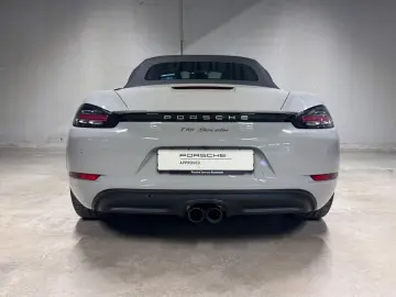 PORSCHE Boxster (718)  PDK  Rückfahrkamera  Tempostat