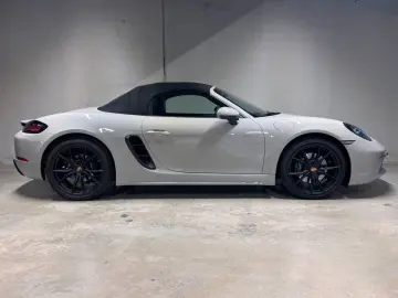 PORSCHE Boxster (718)  PDK  Rückfahrkamera  Tempostat