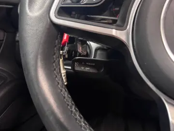 PORSCHE Boxster (718)  PDK  Rückfahrkamera  Tempostat