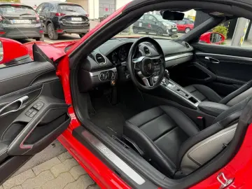 PORSCHE Boxster 718 PASM 10mm Tieferlegung  Sportsitze