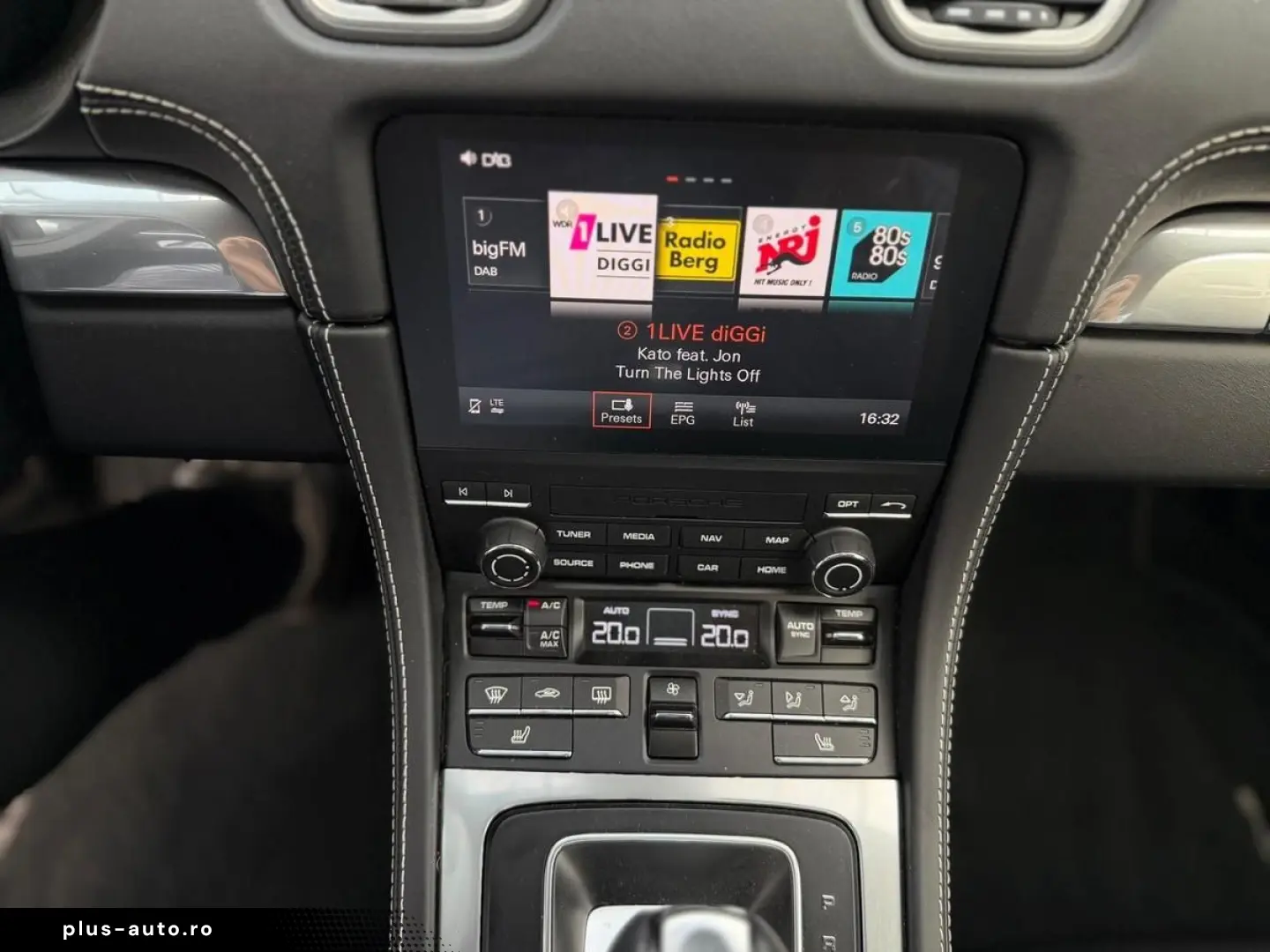 PORSCHE Boxster 718 PASM 10mm Tieferlegung  Sportsitze