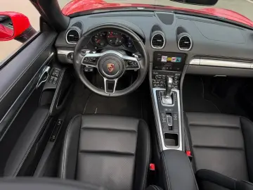 PORSCHE Boxster 718 PASM 10mm Tieferlegung  Sportsitze