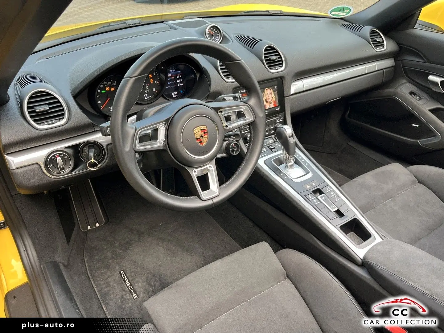 PORSCHE 718 Boxster GTS 4.0 PDK SportDesign BOSE 18Wege