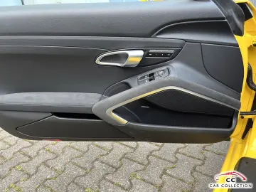 PORSCHE 718 Boxster GTS 4.0 PDK SportDesign BOSE 18Wege