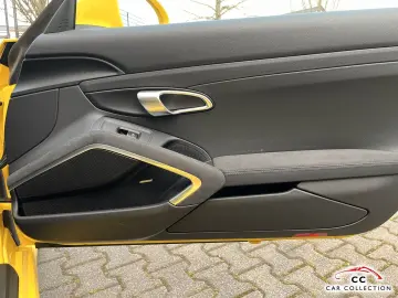 PORSCHE 718 Boxster GTS 4.0 PDK SportDesign BOSE 18Wege