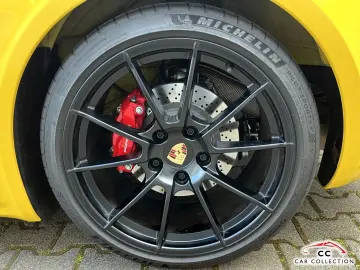 PORSCHE 718 Boxster GTS 4.0 PDK SportDesign BOSE 18Wege