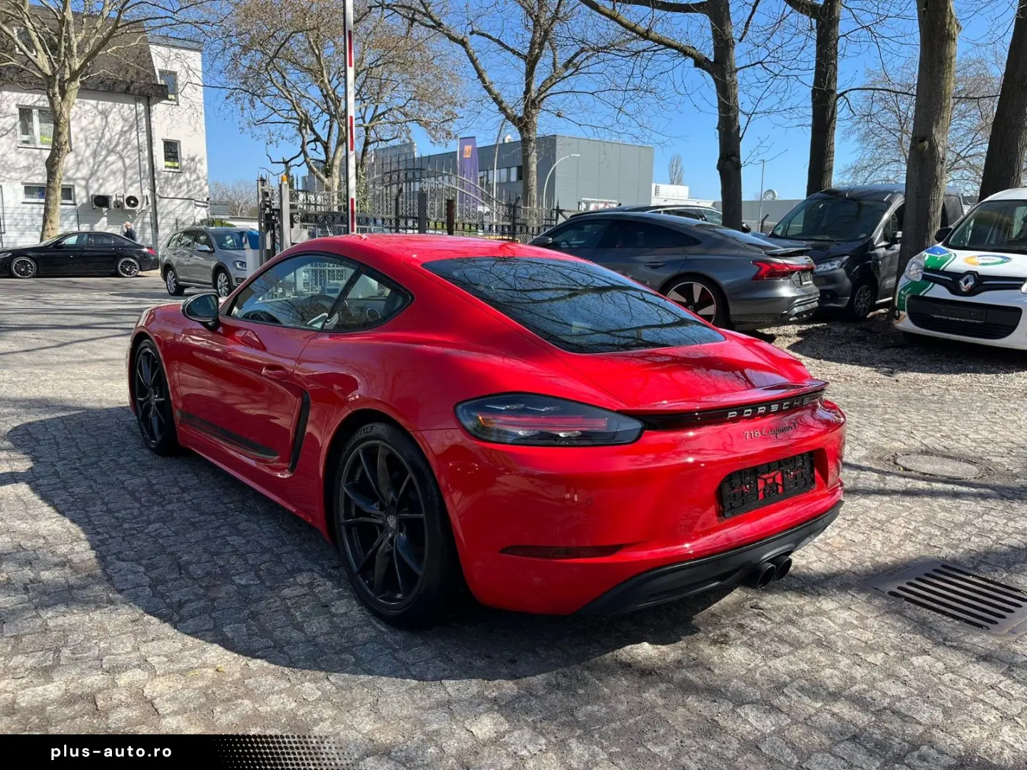 PORSCHE 718 Cayman T 220KW Automatik