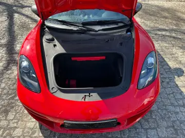 PORSCHE 718 Cayman T 220KW Automatik