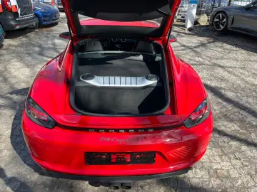 PORSCHE 718 Cayman T 220KW Automatik