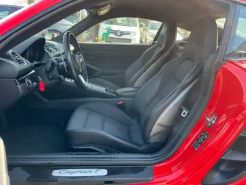 PORSCHE 718 Cayman T 220KW Automatik