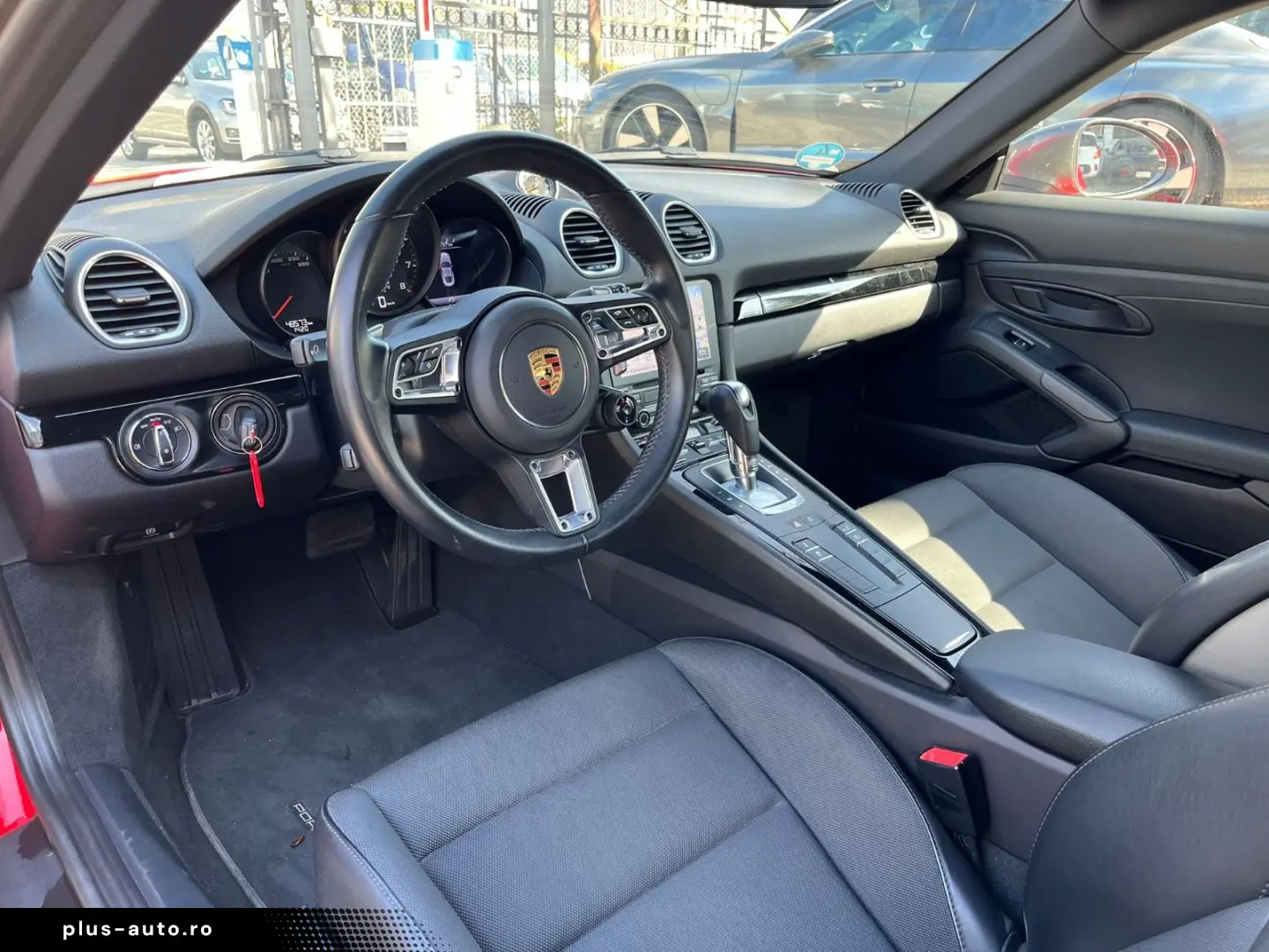 PORSCHE 718 Cayman T 220KW Automatik