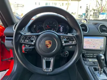 PORSCHE 718 Cayman T 220KW Automatik