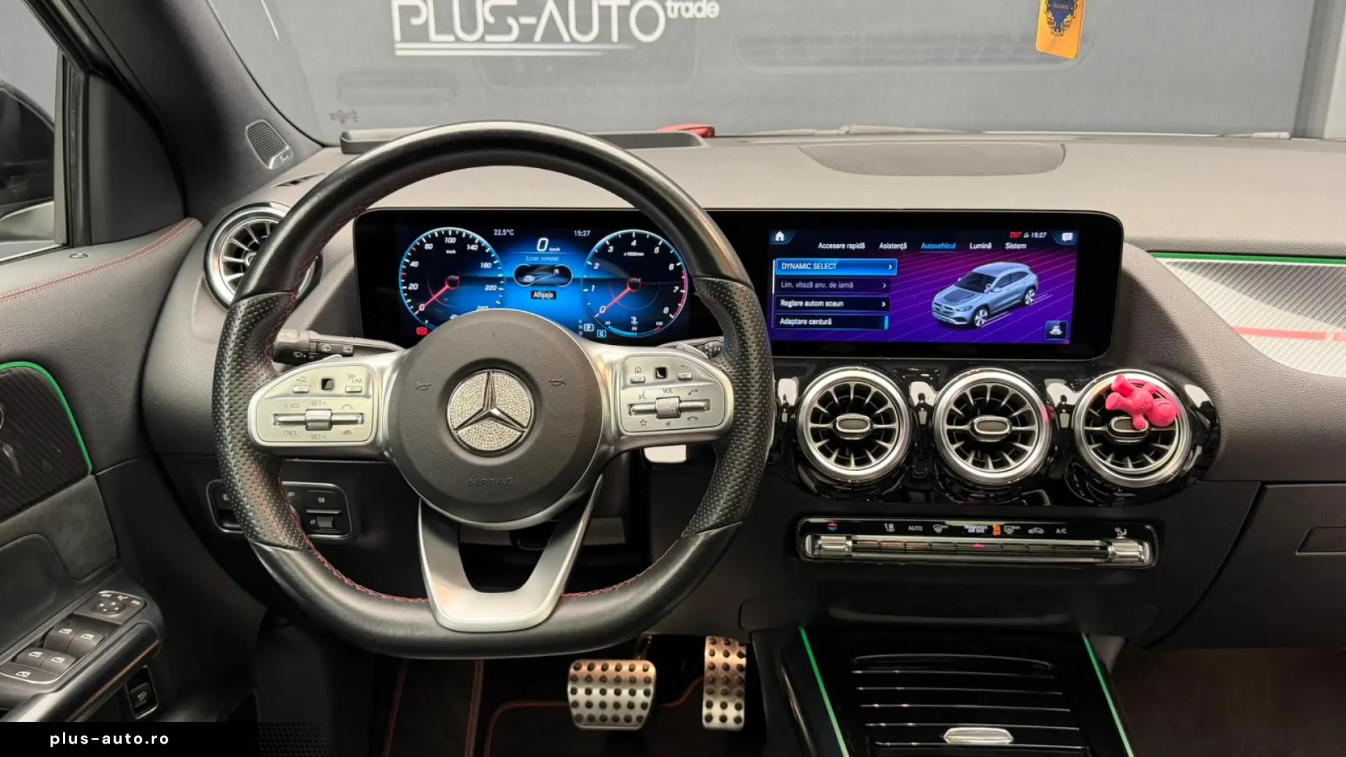 Mercedes Benz GLA 250 4Matic First Edition Pano R20 Burm