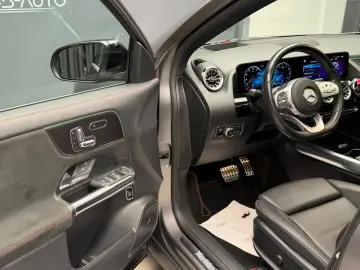 Mercedes Benz GLA 250 4Matic First Edition Pano R20 Burm