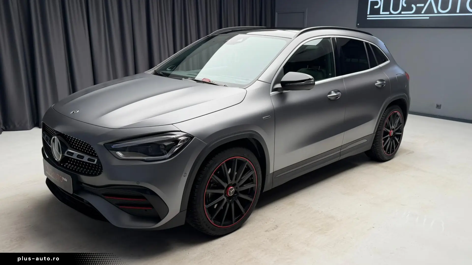 Mercedes Benz GLA 250 4Matic First Edition Pano R20 Burm