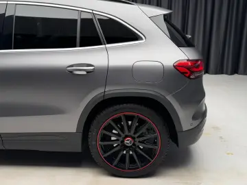 Mercedes Benz GLA 250 4Matic First Edition Pano R20 Burm