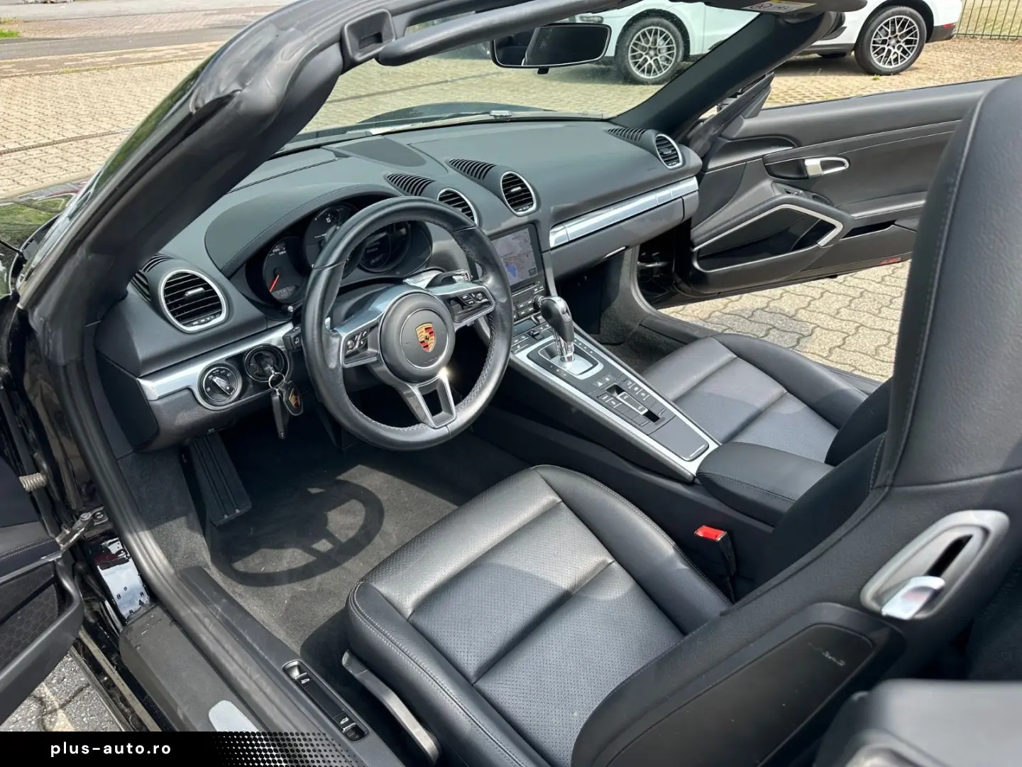 PORSCHE Boxster 718 2.HAND Nav KAM CarPlay PDLS Leder