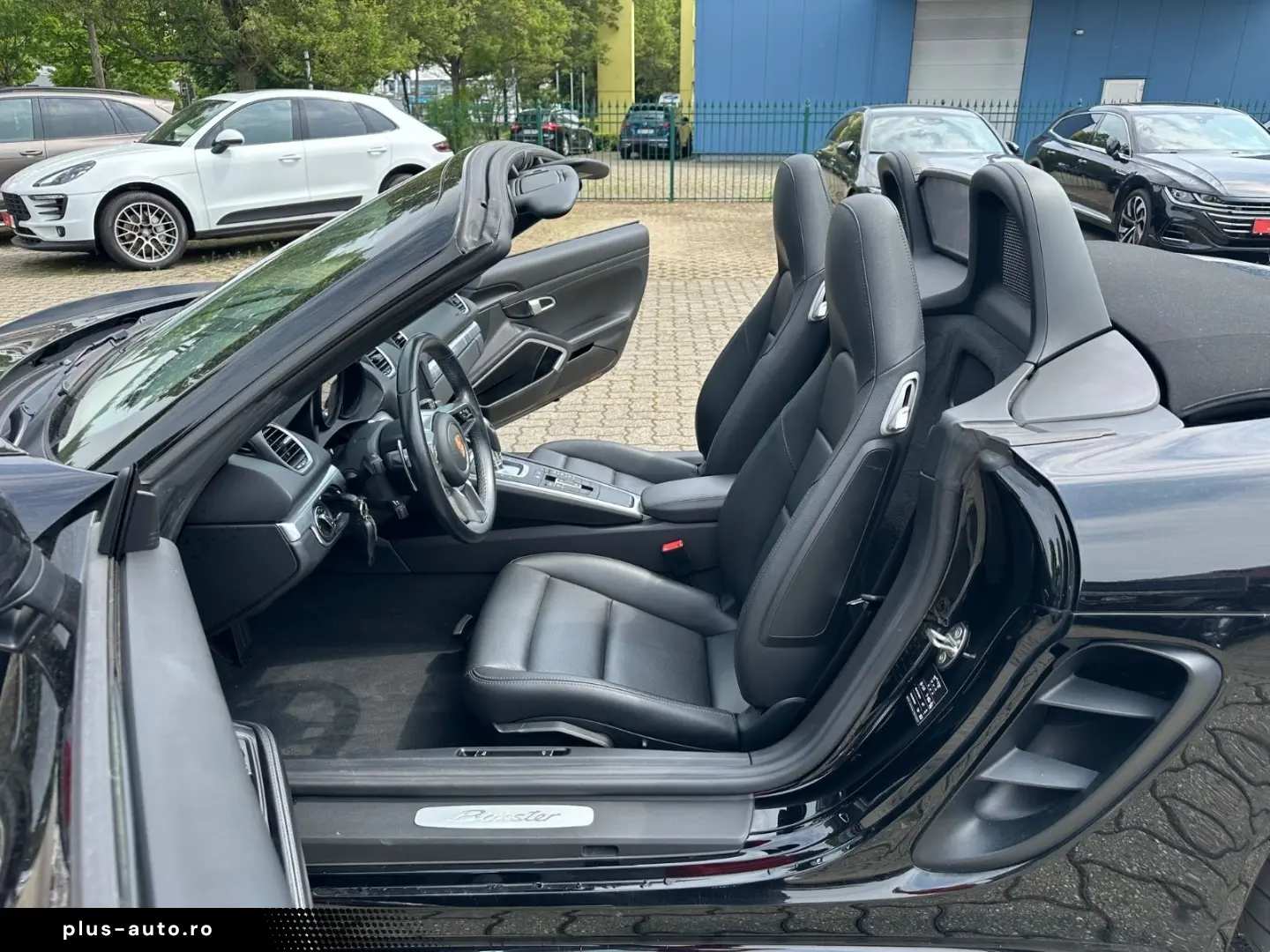 PORSCHE Boxster 718 2.HAND Nav KAM CarPlay PDLS Leder