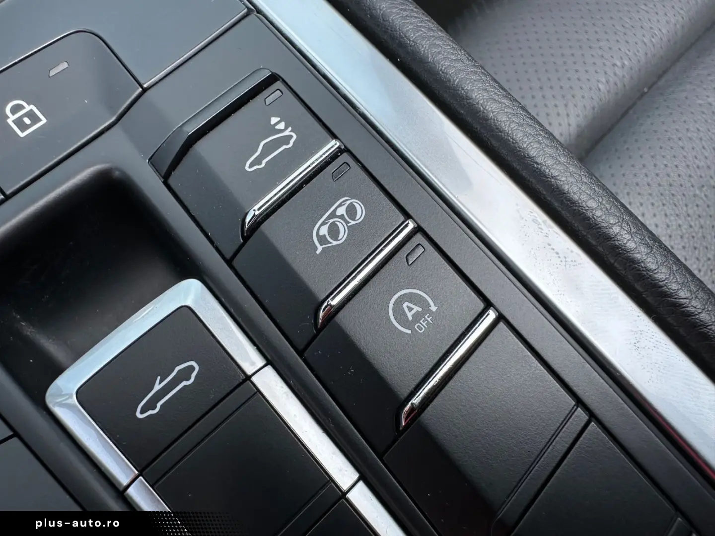 PORSCHE Boxster 718 2.HAND Nav KAM CarPlay PDLS Leder