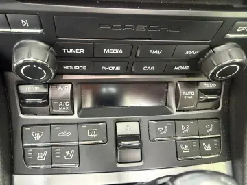 PORSCHE Boxster 718 Spyder NAV SAGA KAM CARPLAY APPROVED