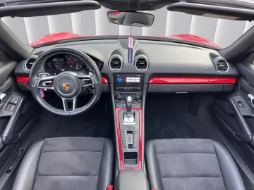 PORSCHE 718 Boxster Approved Sport Garantie Finanzierung