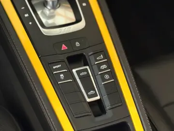 PORSCHE 718 Boxster PDK  SAGA 20 ZOLL RFK BOSE