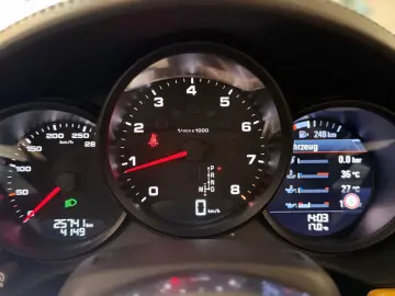 PORSCHE 718 Boxster PDK  SAGA 20 ZOLL RFK BOSE